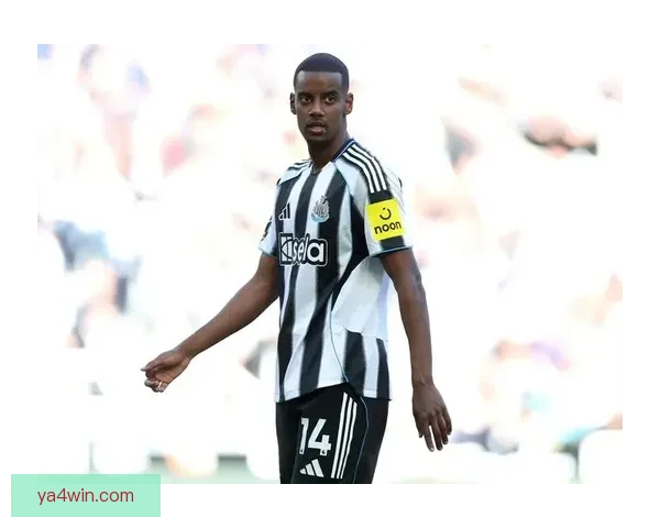 伊萨克一周未与埃迪豪沟通更衣室沉默折射球队微妙氛围暗流涌动向